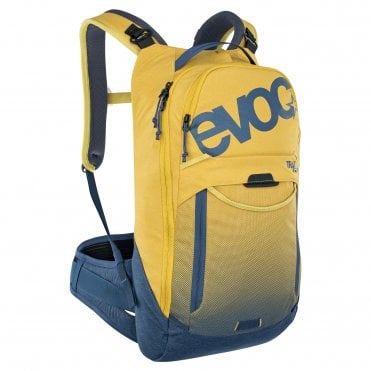 Trail Pro Protector Backpack 10L 2023